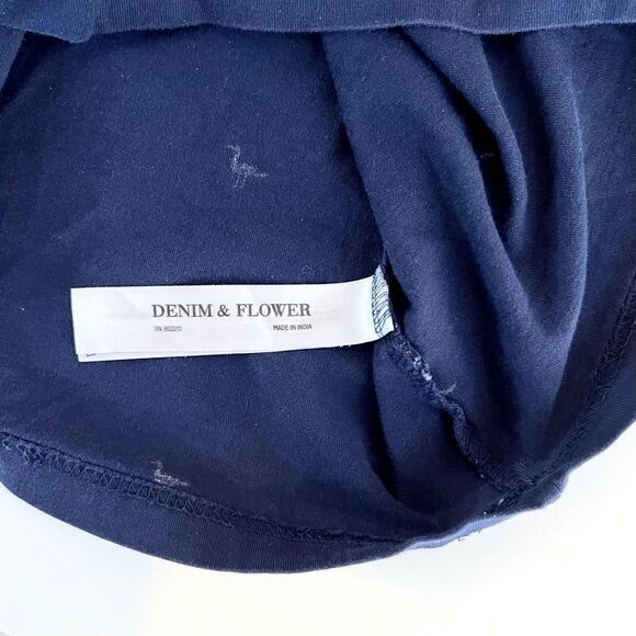 Denim &‎ Flower Short Sleeve T-Shirt Ricky Singh Navy Blue Birds Print M - Picture 3 of 10